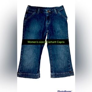 Women’s size 6 Carhartt capri